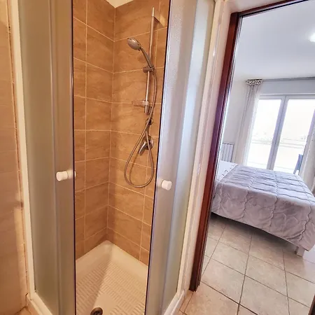 Waltanna Airport Bed & Breakfast Bari